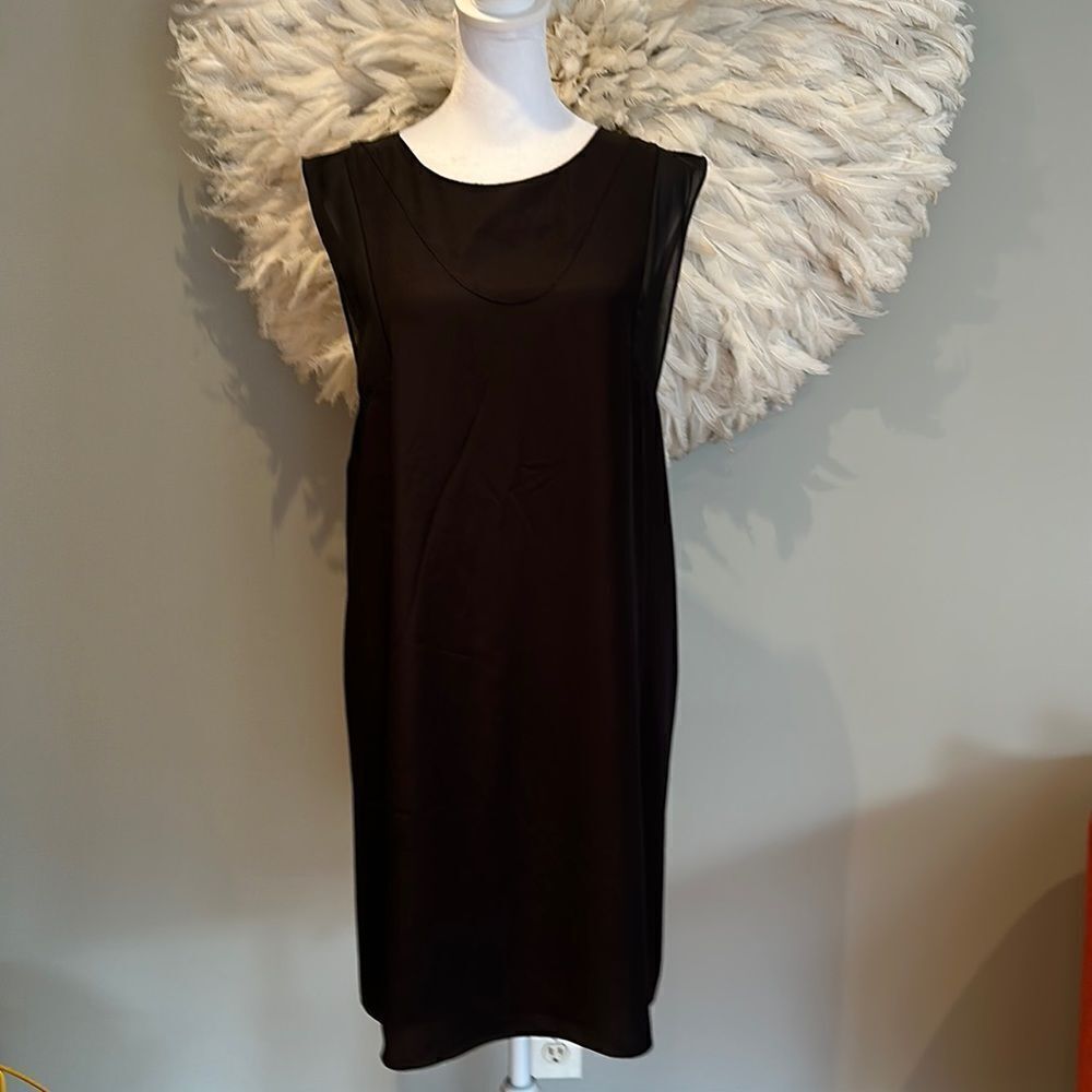 O’2nd black shift dress